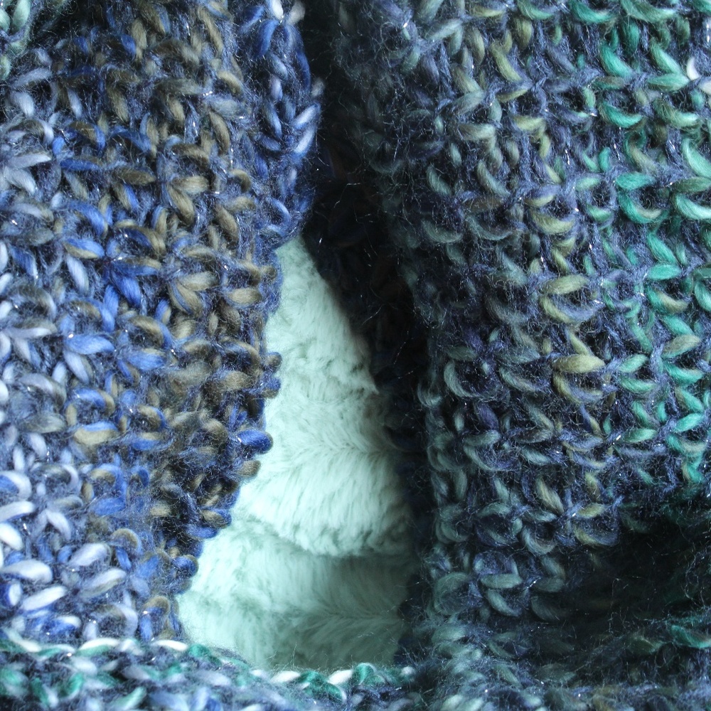 Knit Infinity Scarf - Picture 7 of 8